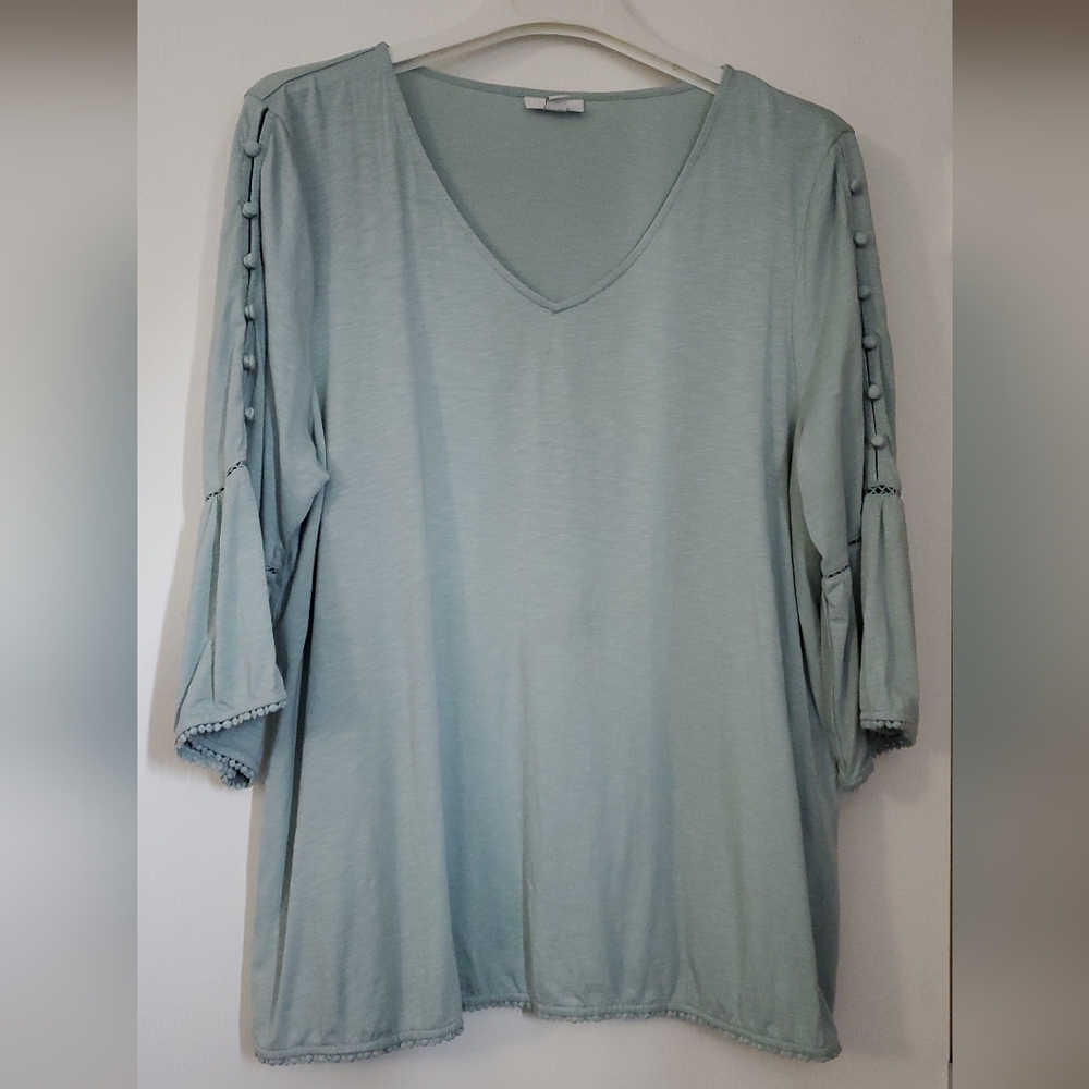 J. Jill Soft Aqua 3/4 Sleeve Top With Lovely Button and Trim Details, XL, 16-20
